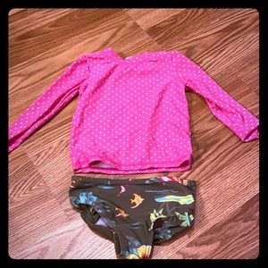 Baby girl 2 piece bathing suit with rash guard top